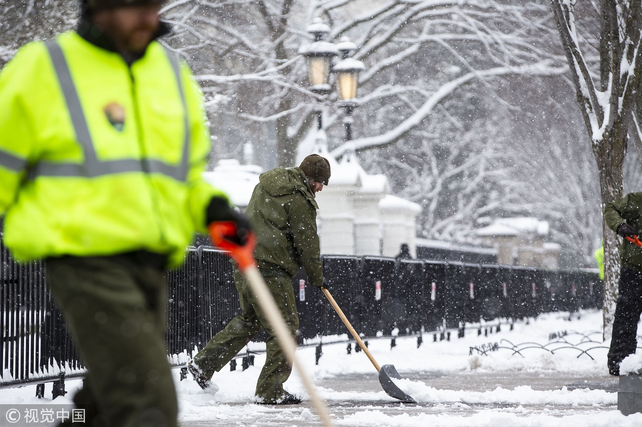 冬季風(fēng)暴席卷美國 超過250架航班被取消477837_ 冬季風(fēng)暴席卷美國 超過250架航班被取消